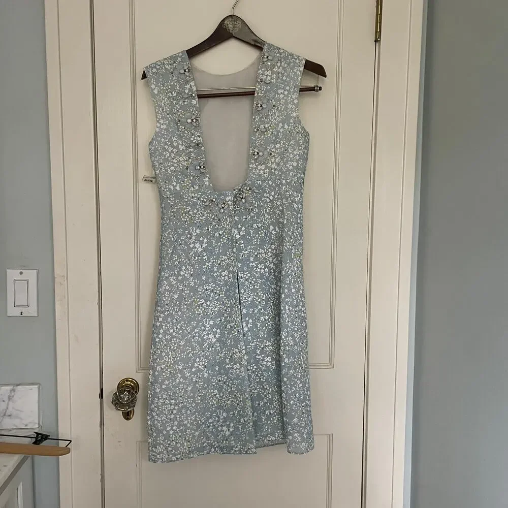 Tory Burch Beaded Dress Size 4 Side Zip, fully lined. Open back